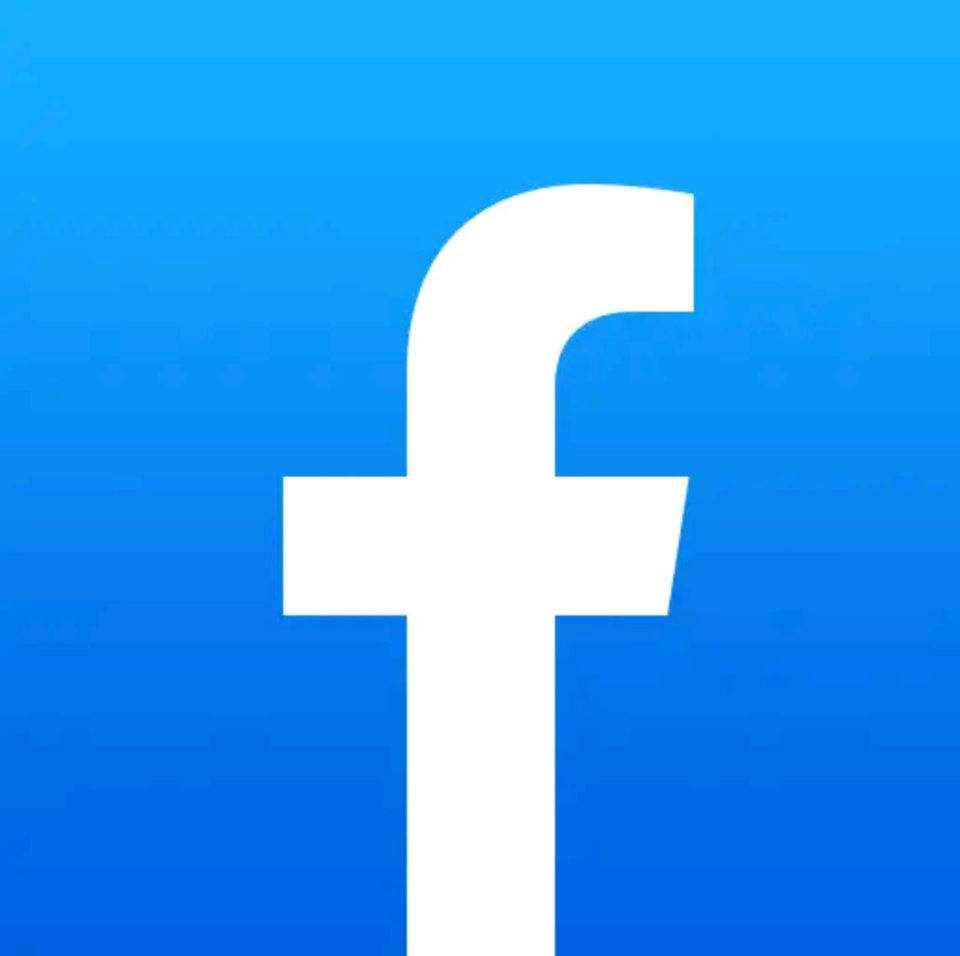 Facebook Fundas Quipu